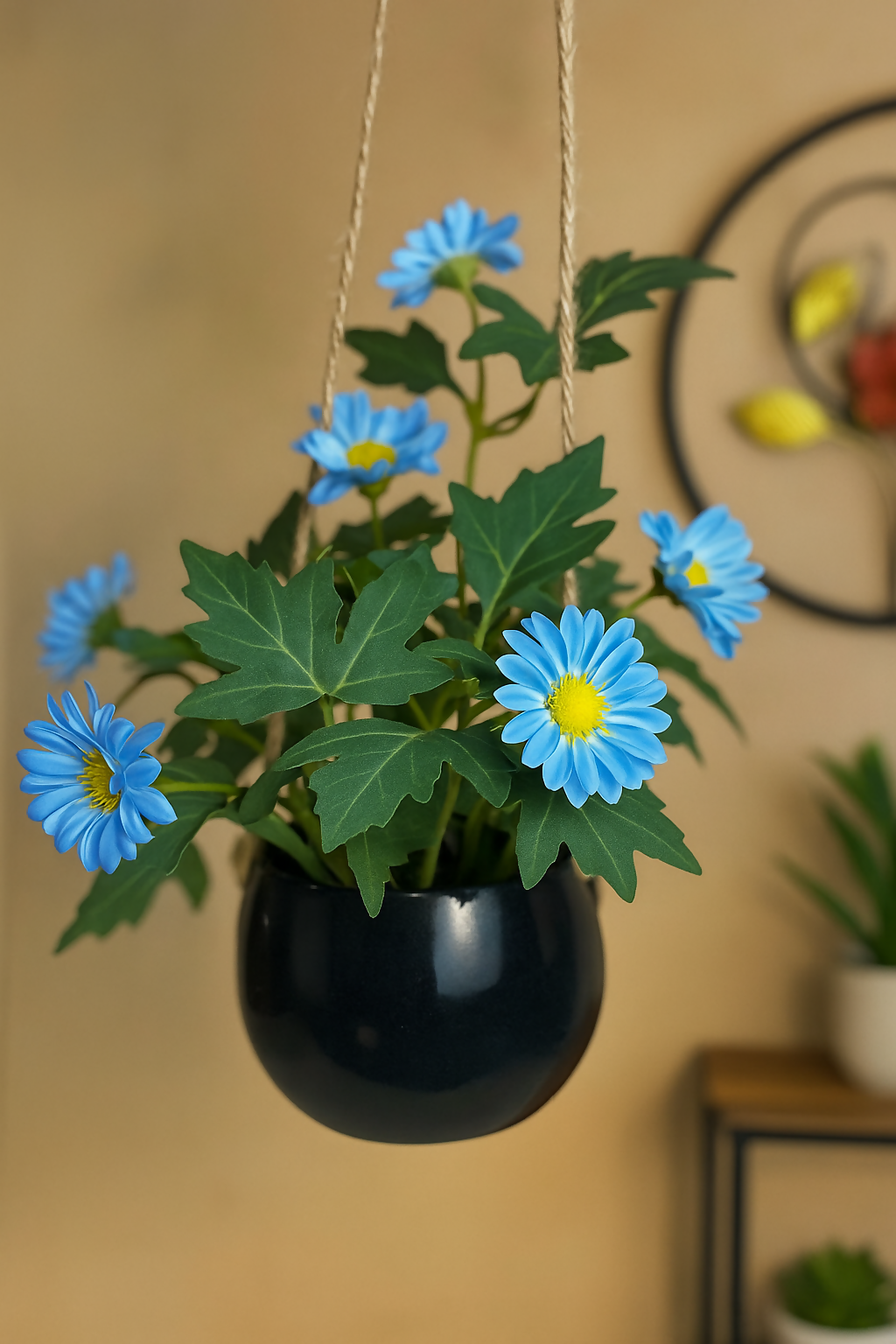 Daisy Bloom Hanging Planter Blue